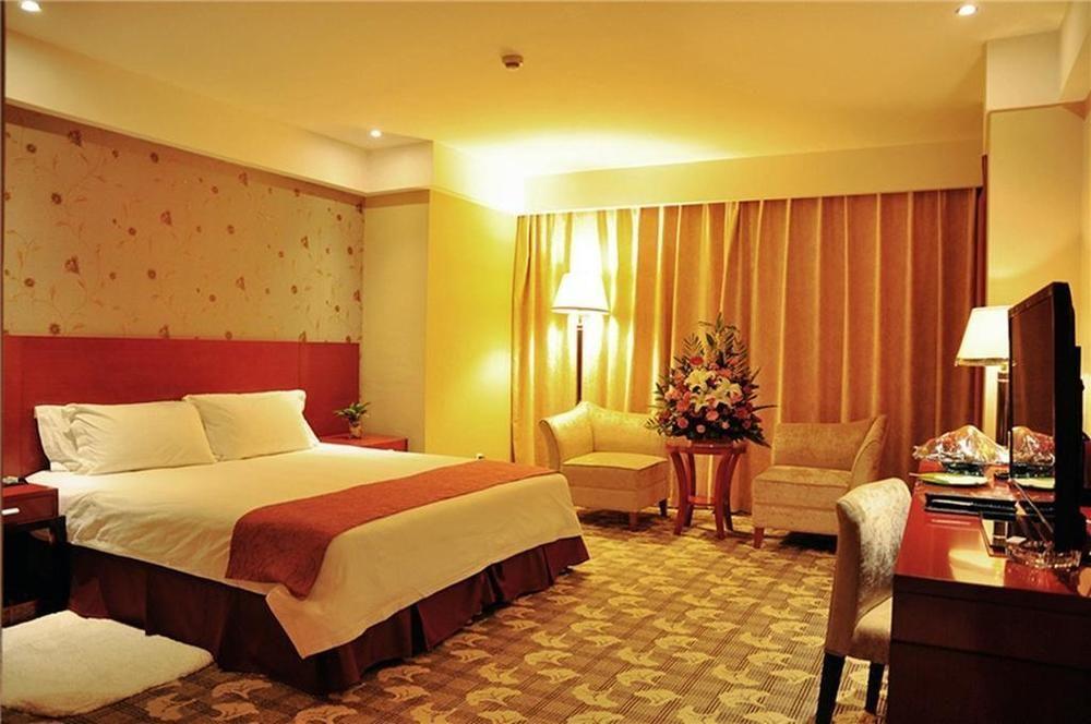 Luoyang Grand Hotel Buitenkant foto