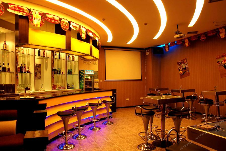 Luoyang Grand Hotel Buitenkant foto